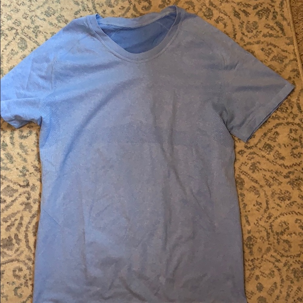 Lululemon men’s workout shirt